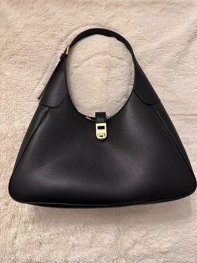 H&M Black Triangular Shoulder Bag
